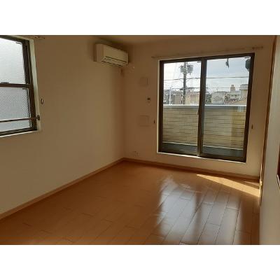 ポエム・ひまわり 201【管理NO：1-016963301-02010】 ★家具家電は申し込み後に搬入します★ ★2026年09月中旬入居可能★の物件写真2