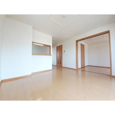 ローズミードＳ　Ⅰ 201【管理NO：1-014390001-02010】 ★家具家電は申し込み後に搬入します★ ★2026年09月上旬入居可能★の物件写真2