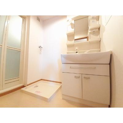 ローズミードＳ　Ⅰ 201【管理NO：1-014390001-02010】 ★家具家電は申し込み後に搬入します★ ★2026年09月上旬入居可能★の物件写真6