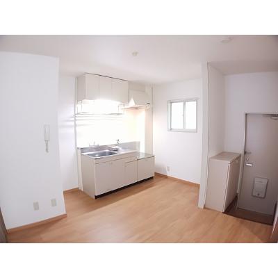 ルミエール萩の台 102【管理NO：1-005089201-01020】 ★家具家電は申し込み後に搬入します★ ★2026年09月上旬入居可能★の物件写真2