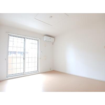 ノイエ・リヒト 101【管理NO：1-018806102-01010】 ★家具家電は申し込み後に搬入します★の物件写真2