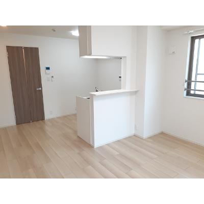 グラン　トレゾール　ファースト 201【管理NO：1-025574001-02010】 ★家具家電は申し込み後に搬入します 2026年08月上旬入居可能の物件写真2