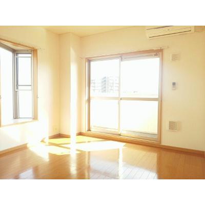 タカンド 301【管理NO：1-014472801-03010】 ★家具家電は申し込み後に搬入します★ ★2026年09月上旬入居可能★の物件写真2