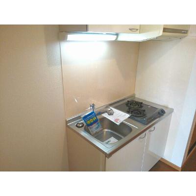 タカンド 301【管理NO：1-014472801-03010】 ★家具家電は申し込み後に搬入します★ ★2026年09月上旬入居可能★の物件写真3