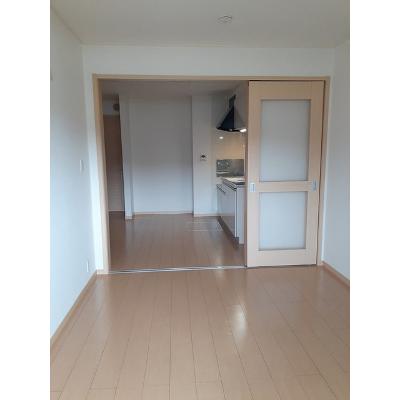 プランドール　３ 102【管理NO：1-015482303-01020】 ★家具家電は申し込み後に搬入します★の物件写真2