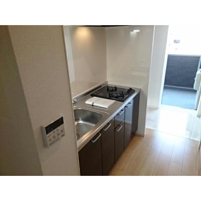 リンデンバウム　Ⅰ 302【管理NO：1-020648801-03020】 ★家具家電は申し込み後に搬入します★ ★2026年09月上旬入居可能★の物件写真3