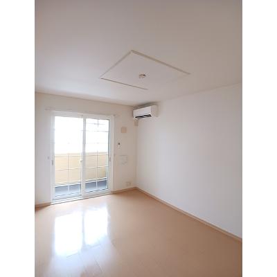 プリートアルバⅡ 103【管理NO：1-015862302-01030】 ★家具家電は申し込み後に搬入します★の物件写真2