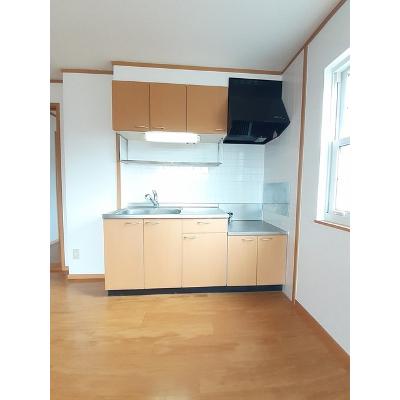 サンパティーク横田口Ⅱ 203【管理NO：1-011871201-02030】 ★家具家電は申し込み後に搬入します★の物件写真3