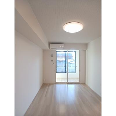 ブリーゼ 103【管理NO：1-027265601-01030】 ★家具家電は申し込み後に搬入します★ ★2026年08月中旬入居可能★の物件写真2