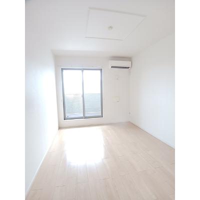 ビオーレ御幸 205【管理NO：1-023478401-02050】 ★家具家電は申し込み後に搬入します★の物件写真2