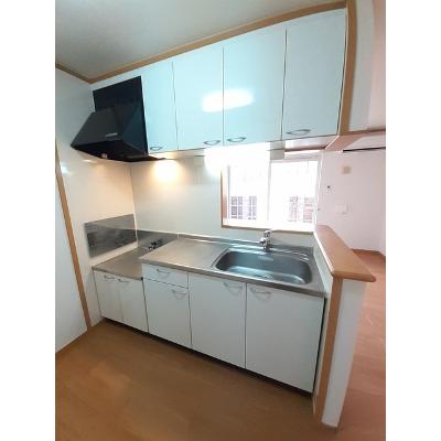 エスポワ－ル　Ⅱ号館 201【管理NO：1-013300802-02010】 ★家具家電は申し込み後に搬入します★の物件写真3