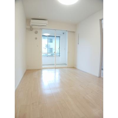 アロームクロレ　Ⅱ 103【管理NO：1-025039002-01030】 ★家具家電は申し込み後に搬入します★ ★2026年09月上旬入居可能★の物件写真2