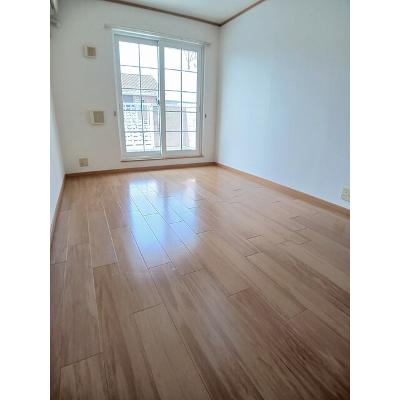 ヴェルドミ－ル鶴崎 202【管理NO：1-012621601-02020】 ★家具家電は申し込み後に搬入します 2026年09月上旬入居可能の物件写真2