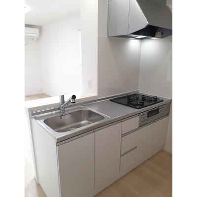 サウスゲートＢ 203【管理NO：1-027032902-02030】 ★家具家電は申し込み後に搬入します★の物件写真3