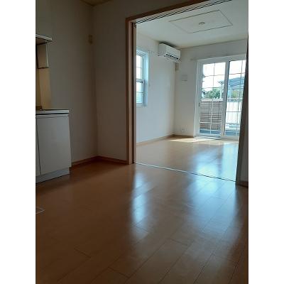 ベルマリン 101【管理NO：1-015803201-01010】 ★家具家電は申し込み後に搬入します★ ★2026年09月下旬入居可能★の物件写真2