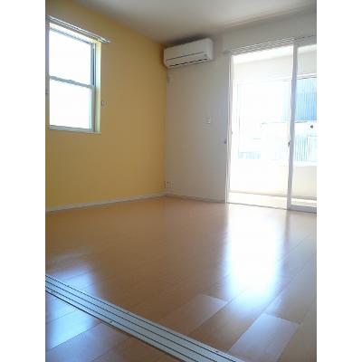 エス・フリーデ　Ⅰ 101【管理NO：1-018521901-01010】 ★家具家電は申し込み後に搬入します 2026年09月下旬入居可能の物件写真2