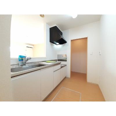 アルモニー 101【管理NO：1-018890201-01010】 ★家具家電は申し込み後に搬入します★ ★2026年09月上旬入居可能★の物件写真3