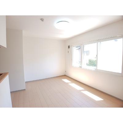 パラッツオわたなべ 101【管理NO：1-014737801-01010】 ★家具家電は申し込み後に搬入します★の物件写真2