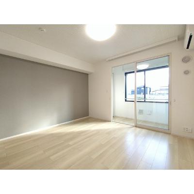 エレガンシア　Ⅲ 105【管理NO：1-027741301-01050】 ★家具家電は申し込み後に搬入します★の物件写真2