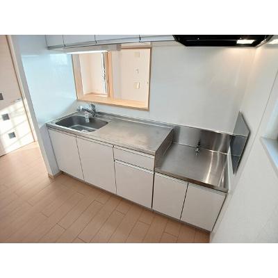 ヌーボーサウス 201【管理NO：1-015931801-02010】 ★家具家電は申し込み後に搬入します★ ★2026年09月上旬入居可能★の物件写真3