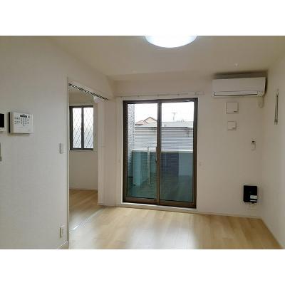 ハミングバード 103【管理NO：1-025793801-01030】 ★家具家電は申し込み後に搬入します★ ★2026年09月中旬入居可能★の物件写真2