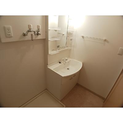 リリーベルⅡ 101【管理NO：1-017803401-01010】 ★家具家電は申し込み後に搬入します★の物件写真6