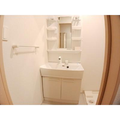 apartment 秋田県能代市字新山前６３番地１ 

↓地図はこちらから