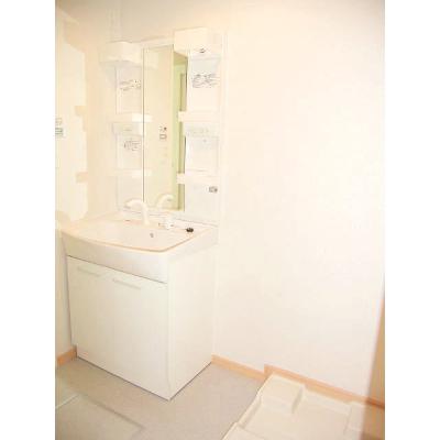 apartment 秋田県湯沢市清水町２丁目２番３号 

↓地図はこちらから
