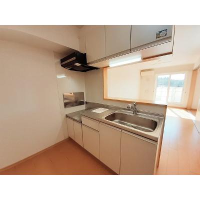 ギャラクシーⅠ 204【管理NO：1-016254601-02040】 ★家具家電は申し込み後に搬入します★ ★2026年09月中旬入居可能★の物件写真3