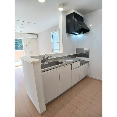 apartment 〒108-0075　東京都港区港南２丁目16-1