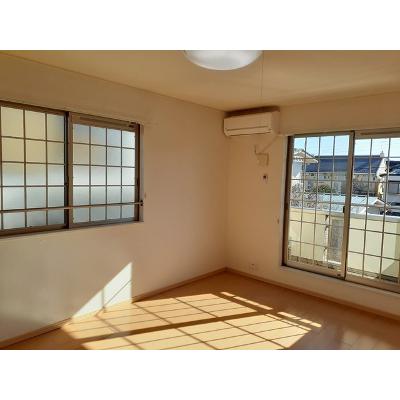 クレメント 203【管理NO：1-015612101-02030】 ★家具家電は申し込み後に搬入します 2026年09月上旬入居可能の物件写真2