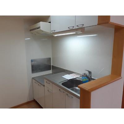 エテルノ　フィオーレ　３番館 101【管理NO：1-015002403-01010】 ★家具家電は申し込み後に搬入します 2026年09月中旬入居可能の物件写真3