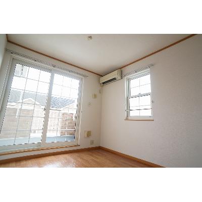ソレーユＦ 201【管理NO：1-012158102-02010】 ★家具家電は申し込み後に搬入します★ ★2026年08月下旬入居可能★の物件写真2