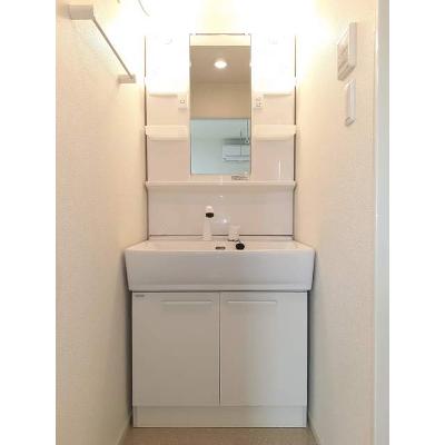 ラフレシール 203【管理NO：1-021583501-02030】 ★家具家電は申し込み後に搬入します★の物件写真6