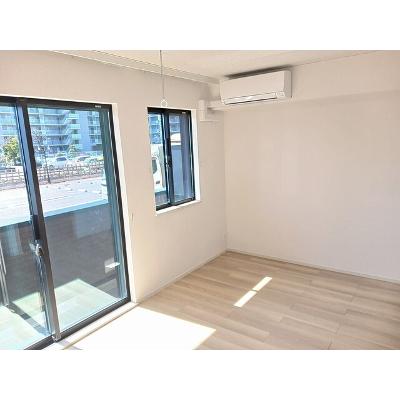 クルタ　ラプシ 105【管理NO：1-028090501-01050】 ★家具家電は申し込み後に搬入します★ ★2026年09月中旬入居可能★の物件写真2