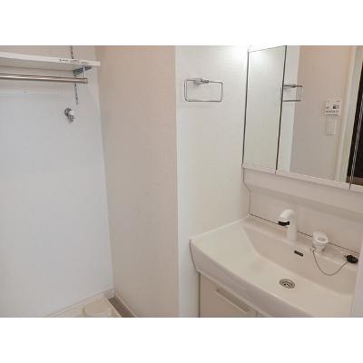ルリアン 302【管理NO：1-028323901-03020】 ★家具家電は申し込み後に搬入します★の物件写真6