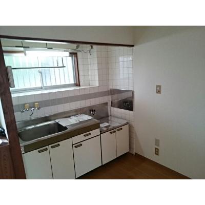 スカイハイツ 201【管理NO：1-001076501-02010】 ★家具家電は申し込み後に搬入します★ ★2026年09月上旬入居可能★の物件写真3