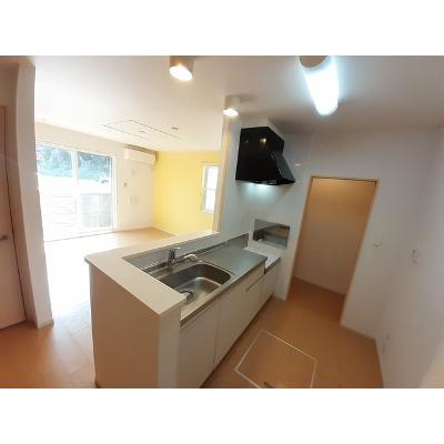パルパレスＢ 101【管理NO：1-019392702-01010】 ★家具家電は申し込み後に搬入します★の物件写真3
