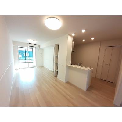 レジデンシアＡ 103【管理NO：1-027693201-01030】 ★家具家電は申し込み後に搬入します★の物件写真2