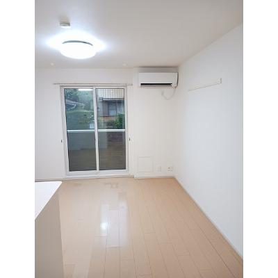 ラフレシール　ガーデン 101【管理NO：1-020740601-01010】 ★家具家電は申し込み後に搬入します★の物件写真2