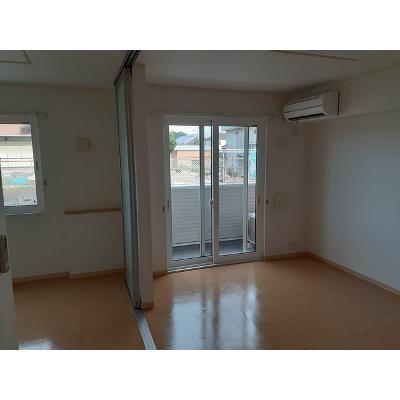 レミュール 102【管理NO：1-015707401-01020】 ★家具家電は申し込み後に搬入します★ ★2026年09月上旬入居可能★の物件写真2