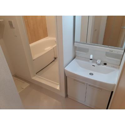 グランコートⅤ 102【管理NO：1-024103301-01020】 ★家具家電は申し込み後に搬入します★ ★2026年09月中旬入居可能★の物件写真6