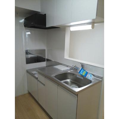 フレシール 303【管理NO：1-021051201-03030】 ★家具家電は申し込み後に搬入します★ ★2026年09月下旬入居可能★の物件写真3