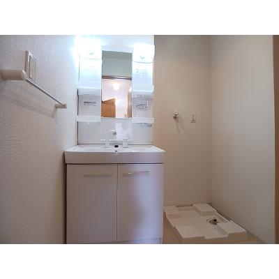ＳＵＮＲＩＳＥ 103【管理NO：1-019101102-01030】 ★家具家電は申し込み後に搬入します★の物件写真6