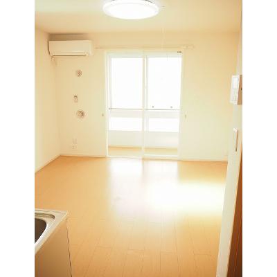 パームハイムⅡ 201【管理NO：1-018755001-02010】 ★家具家電は申し込み後に搬入します★ ★2026年09月中旬入居可能★の物件写真2