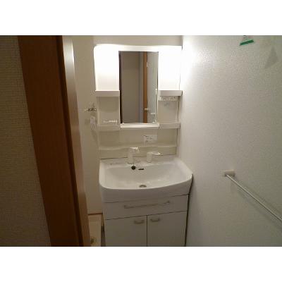 エプリース　Ⅲ 101【管理NO：1-013846603-01010】 ★家具家電は申し込み後に搬入します★ ★2026年09月中旬入居可能★の物件写真6