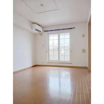 ラルジュ 202【管理NO：1-013660101-02020】 ★家具家電は申し込み後に搬入します★の物件写真2