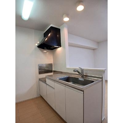 ビブレストⅢ 202【管理NO：1-018560401-02020】 ★家具家電は申し込み後に搬入します★ ★2026年09月中旬入居可能★の物件写真3