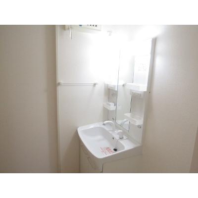 フィオーレ１ 102【管理NO：1-016368801-01020】 ★家具家電は申し込み後に搬入します★ ★2026年08月下旬入居可能★の物件写真6