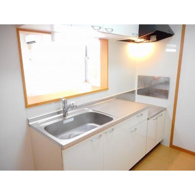 アウローラＳⅢ 105【管理NO：1-013894303-01040】 ★家具家電は申し込み後に搬入します★ ★2026年09月上旬入居可能★の物件写真3